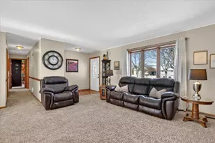 4016 New Haven Dr, Janesville, WI 53546 - Photo 7