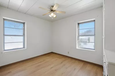 7 Sherman Terrace #6, Madison, WI 53704 - Photo 17