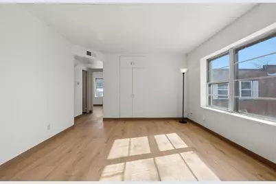 7 Sherman Terrace #6, Madison, WI 53704 - Photo 7