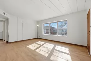 7 Sherman Terrace, Madison, WI 53704 - Photo 3