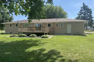 723 27th Ave, Monroe, WI 53566 - Photo 5
