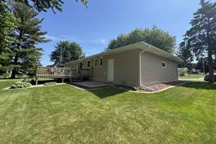 723 27th Ave, Monroe, WI 53566 - Photo 9