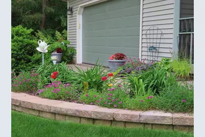 E10471 Pine Circle, Prairie Du Sac, WI 53578 - Photo 7