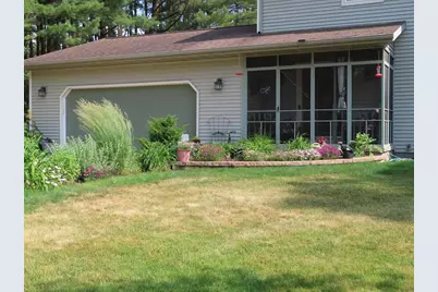 E10471 Pine Circle, Prairie Du Sac, WI 53578 - Photo 5