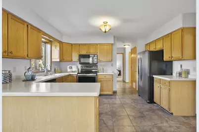 718 Mellum Drive, Stoughton, WI 53589 - Photo 17