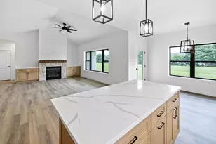 3810 N Woodbury Ln, Janesville, WI 53545 - Photo 15