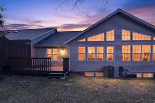 185 N Musket Ridge Dr, Sun Prairie, WI 53590 - Photo 7