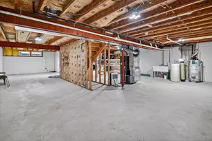 185 N Musket Ridge Dr, Sun Prairie, WI 53590 - Photo 47