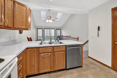 185 N Musket Ridge Drive, Sun Prairie, WI 53590 - Photo 25