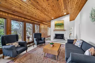 5117 Lake Mendota Dr, Madison, WI 53705 - Photo 15