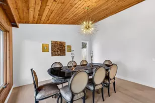 5117 Lake Mendota Dr, Madison, WI 53705 - Photo 17