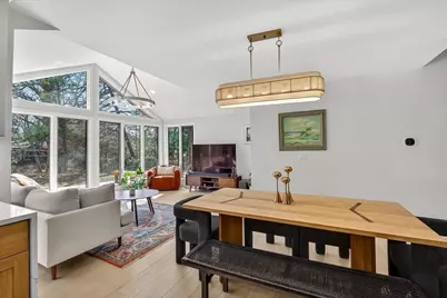 5117 Lake Mendota Drive, Madison, WI 53705 - Photo 9