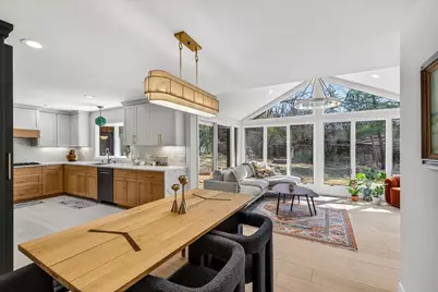 5117 Lake Mendota Drive, Madison, WI 53705 - Photo 5