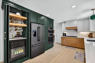 5117 Lake Mendota Dr, Madison, WI 53705 - Photo 13