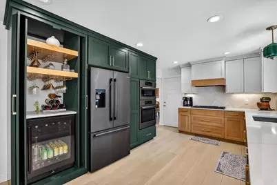 5117 Lake Mendota Drive, Madison, WI 53705 - Photo 11