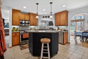 2265 Innsbrooke Dr, Sun Prairie, WI 53590 - Photo 7