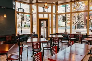 1054 Williamson St, Madison, WI 53703 - Photo 3