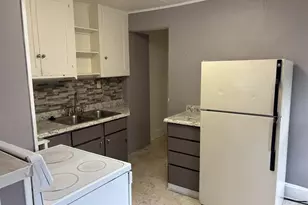 1043 Jenifer St, Madison, WI 53703 - Photo 11