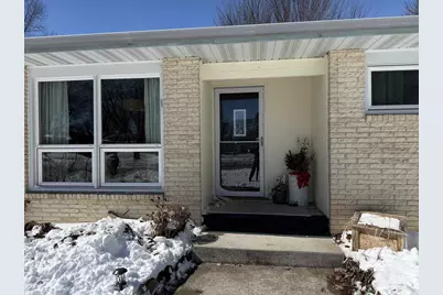 1121 Erie Drive, Janesville, WI 53545 - Photo 3