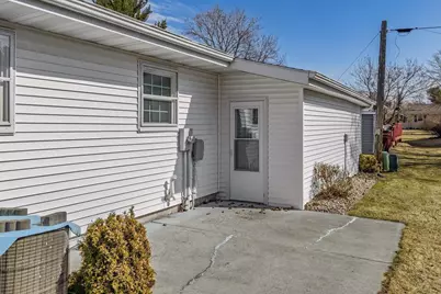 402 Modern Avenue, Reedsburg, WI 53959 - Photo 31