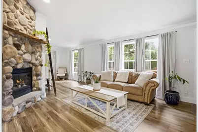 1008 Gem Avenue, Dell Prairie, WI 53965 - Photo 5