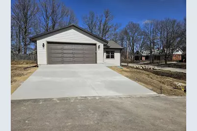915 Suthrland Avenue, Janesville, WI 53545 - Photo 23