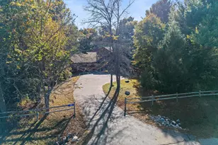 237 Oakbrook Dr, Wisconsin Dells, WI 53965 - Photo 63