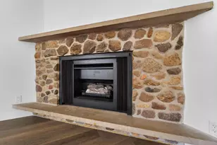 413 E Lincoln Dr, DeForest, WI 53532 - Photo 7