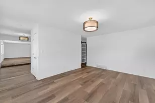 413 E Lincoln Dr, DeForest, WI 53532 - Photo 13