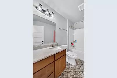 828 Shadowwood Trail, Sun Prairie, WI 53590 - Photo 21