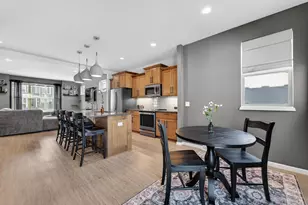 828 Shadowwood Trl, Sun Prairie, WI 53590 - Photo 13