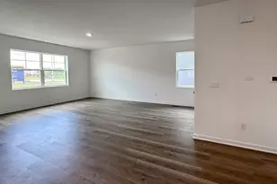 547 Oak Opening Dr, Stoughton, WI 53589 - Photo 5