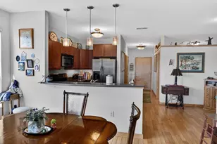 555 S Midvale Blvd, Madison, WI 53711 - Photo 11