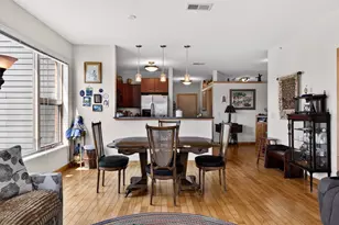 555 S Midvale Blvd, Madison, WI 53711 - Photo 9