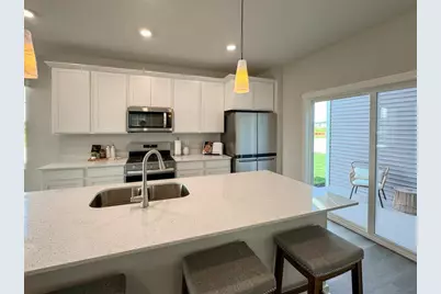 555 Oak Opening Drive, Stoughton, WI 53589 - Photo 11