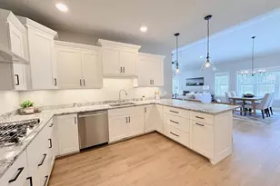 Unit 8 Deer Hollow Ct, DeForest, WI 53532 - Photo 9