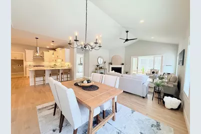 Unit 8 Deer Hollow Court, DeForest, WI 53532 - Photo 13