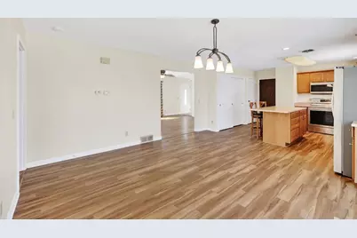 709 Hamilton Street, Mount Horeb, WI 53572 - Photo 11