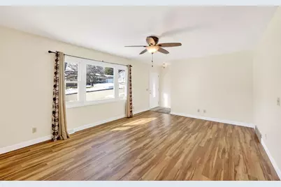 709 Hamilton Street, Mount Horeb, WI 53572 - Photo 5