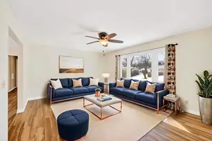 709 Hamilton St, Mount Horeb, WI 53572 - Photo 7