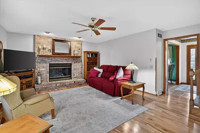 1253 Mockingbird Lane, Sun Prairie, WI 53590 - Photo 3