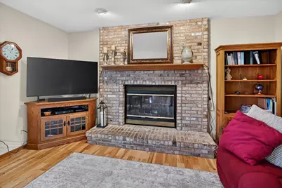 1253 Mockingbird Lane, Sun Prairie, WI 53590 - Photo 5