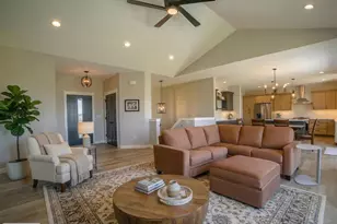 1813 Arbor Ridge Way, Janesville, WI 53548 - Photo 9