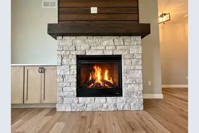 1813 Arbor Ridge Way, Janesville, WI 53548 - Photo 11