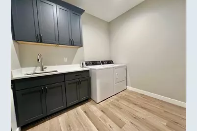 1813 Arbor Ridge Way, Janesville, WI 53548 - Photo 17