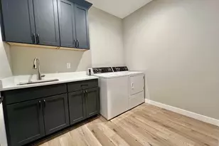 1813 Arbor Ridge Way, Janesville, WI 53548 - Photo 17