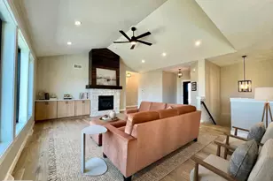 1813 Arbor Ridge Way, Janesville, WI 53548 - Photo 11