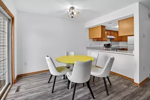 213 N Musket Ridge Dr, Sun Prairie, WI 53590 - Photo 15