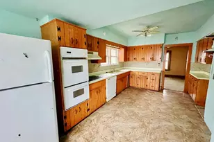 362 Euclid Ave, Beloit, WI 53511 - Photo 3