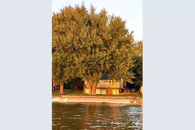 671 N Cow Path Lane, Fort Atkinson, WI 53538 - Photo 11